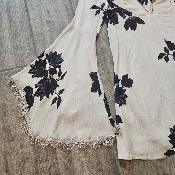Free People Wanderer Mini Dress Womens Size S Ivory Combo Bell Sleeve Cut Out - Picture 13 of 16